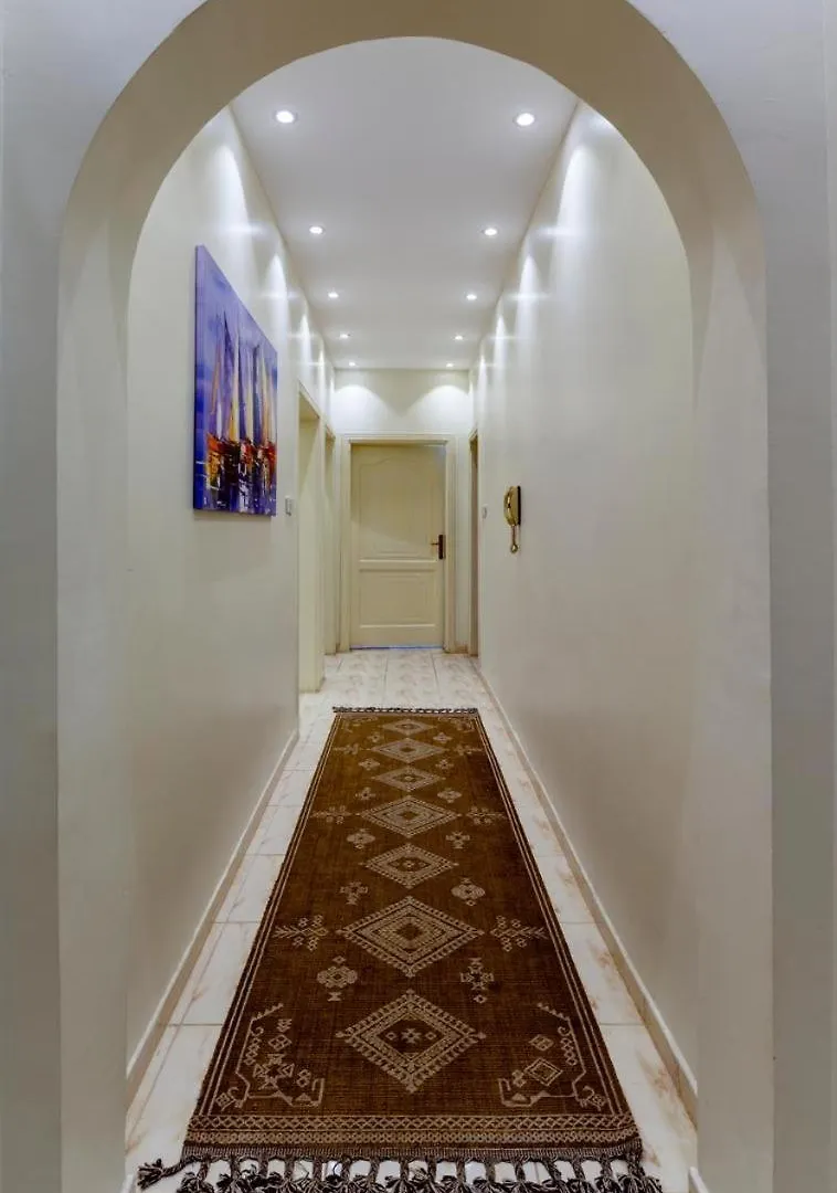 Almadinah Suite Medina